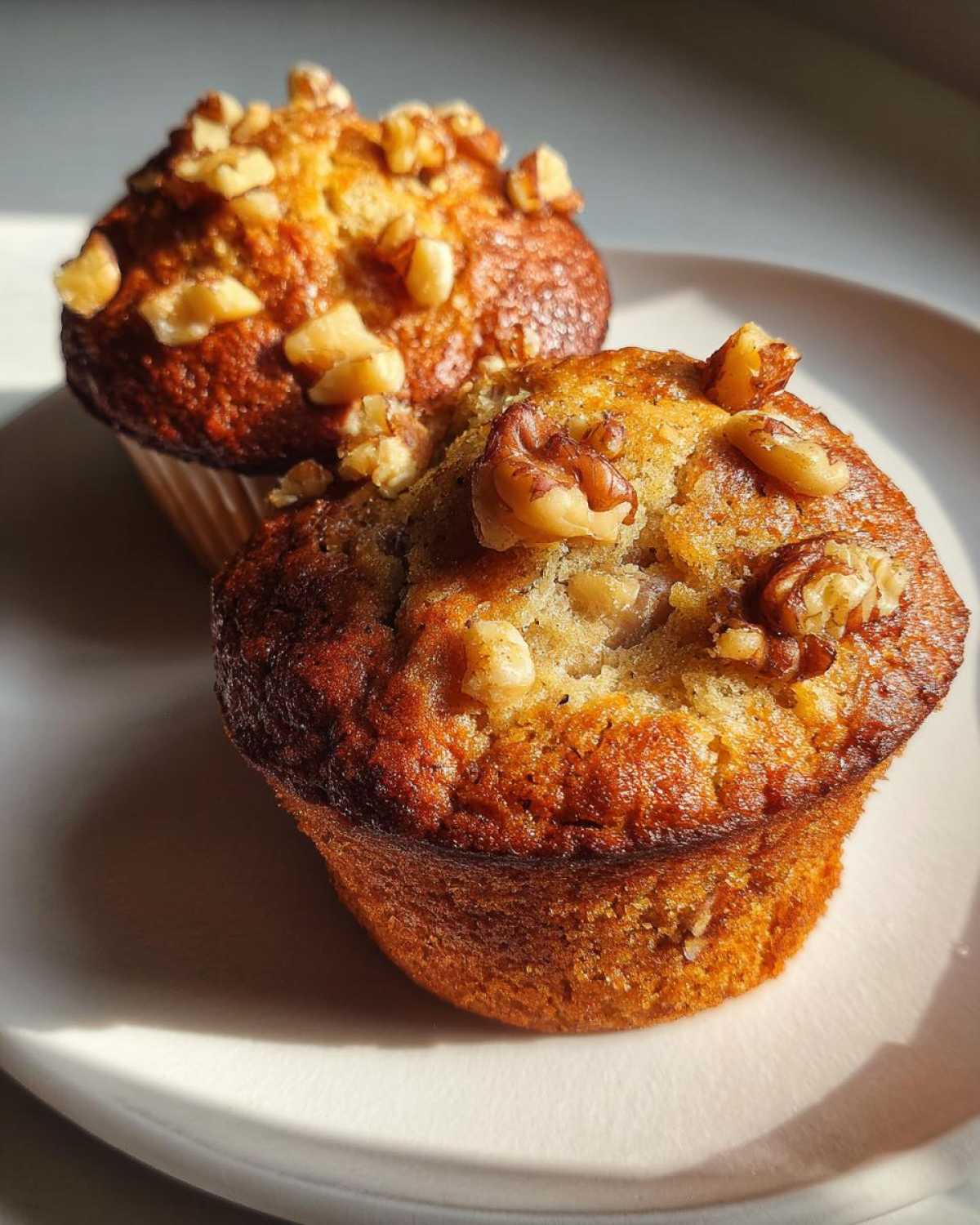 Banana walnut muffins - detail 3
