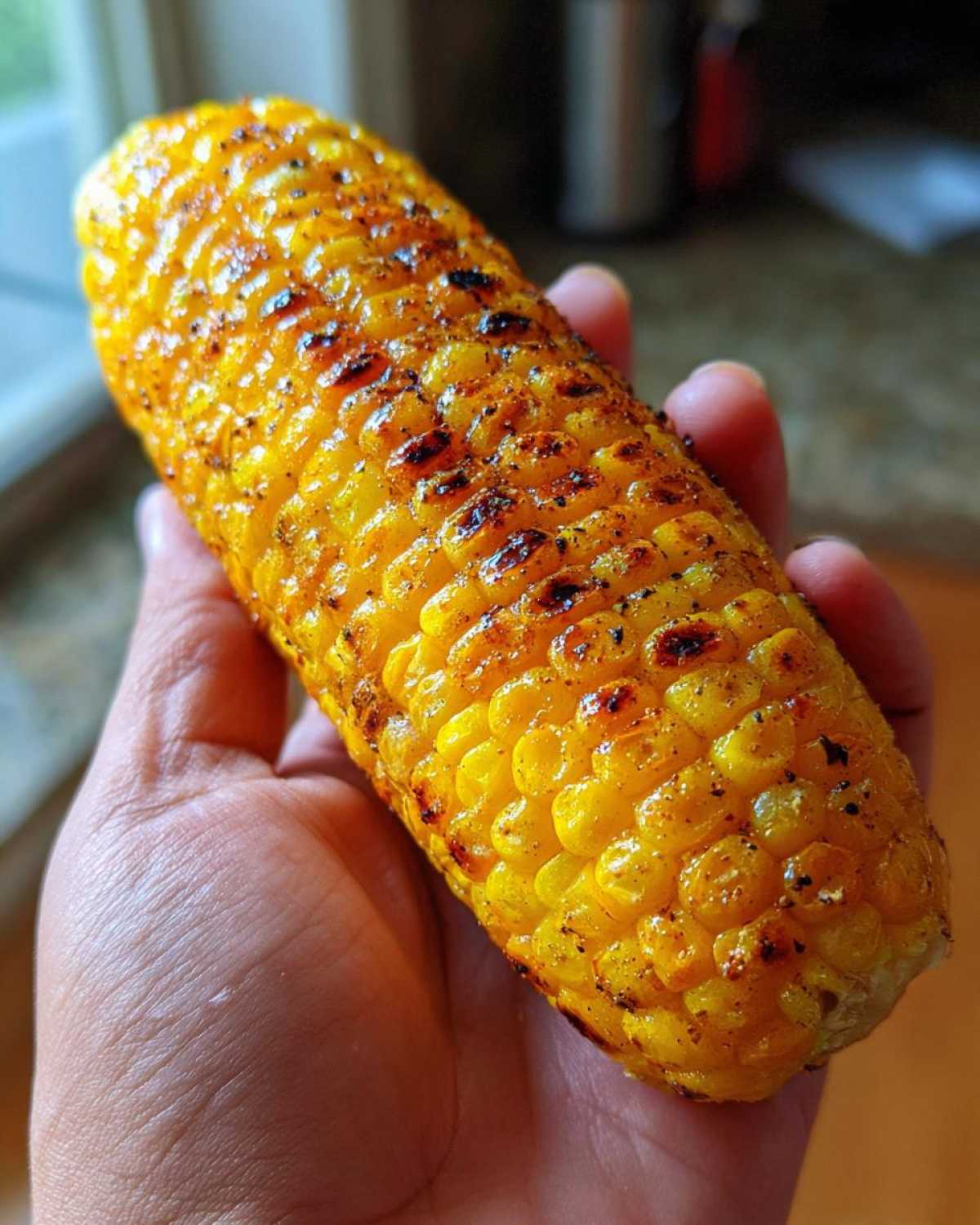 Charred Mexican street corn - detail 2