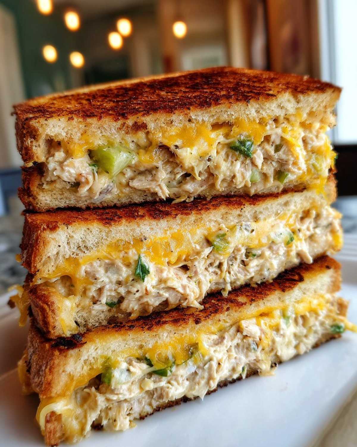Classic tuna melt - detail 2