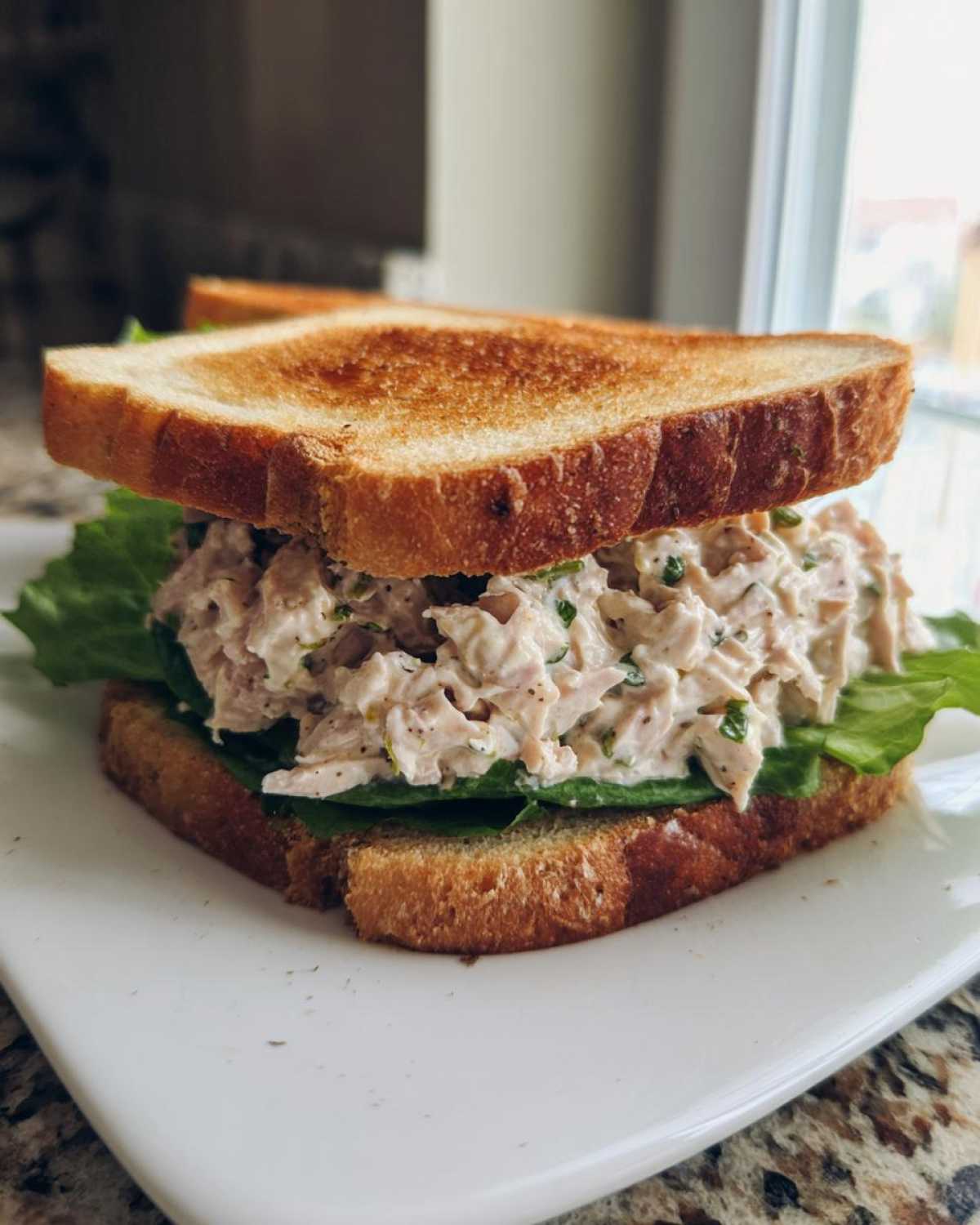 Classic tuna sandwich - detail 2