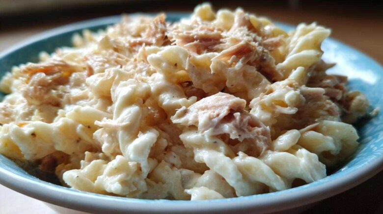 Creamy tuna pasta