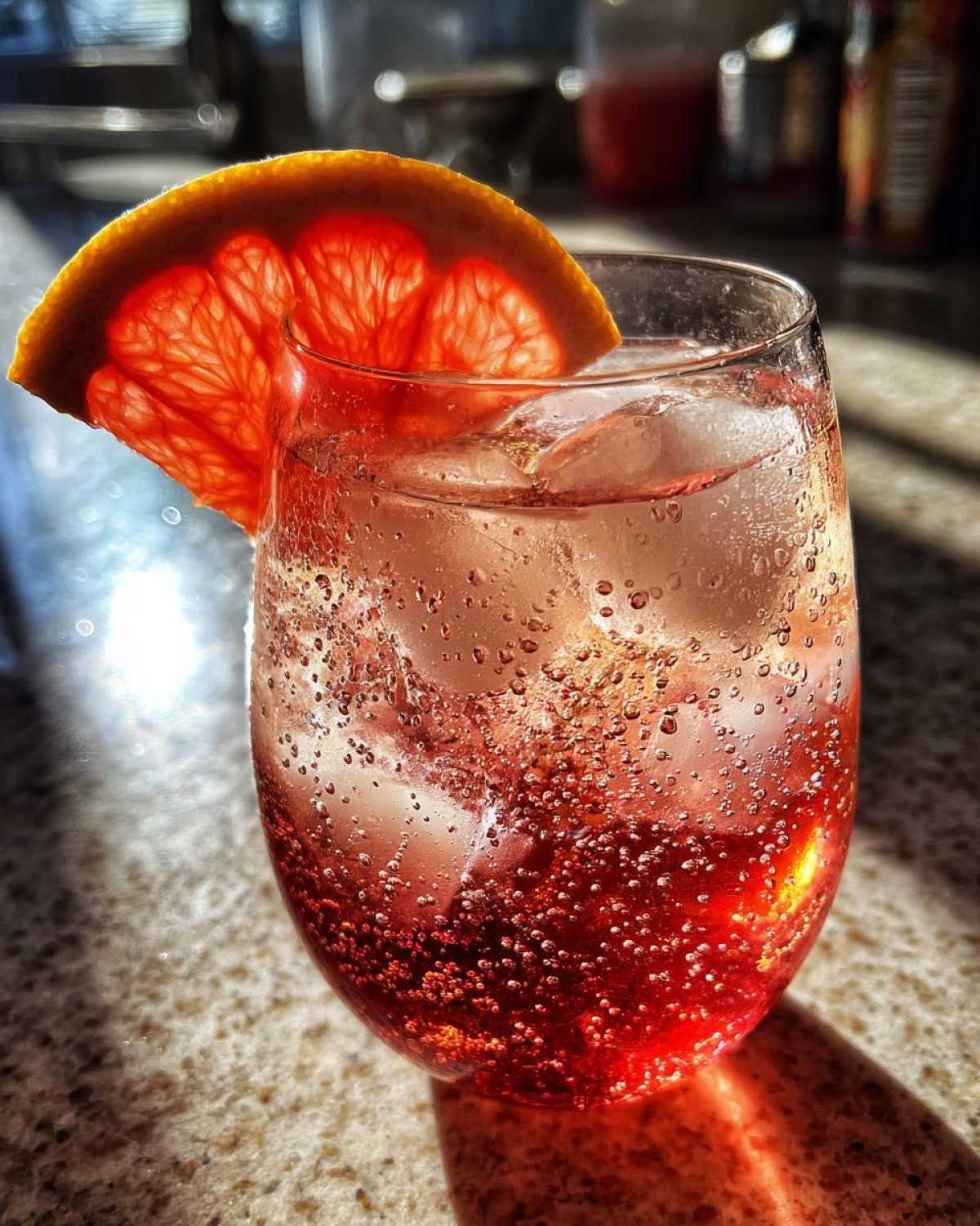 Grapefruit Campari Spritz - detail 4