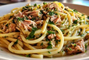 Lemon garlic tuna pasta