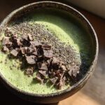Mint Chocolate Chip Smoothie Bowl