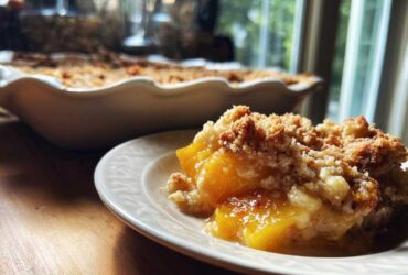 Peach Crisp with Fresh Peaches