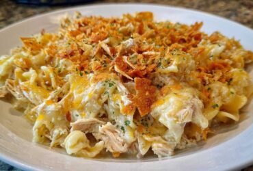 Slow cooker tuna noodle casserole