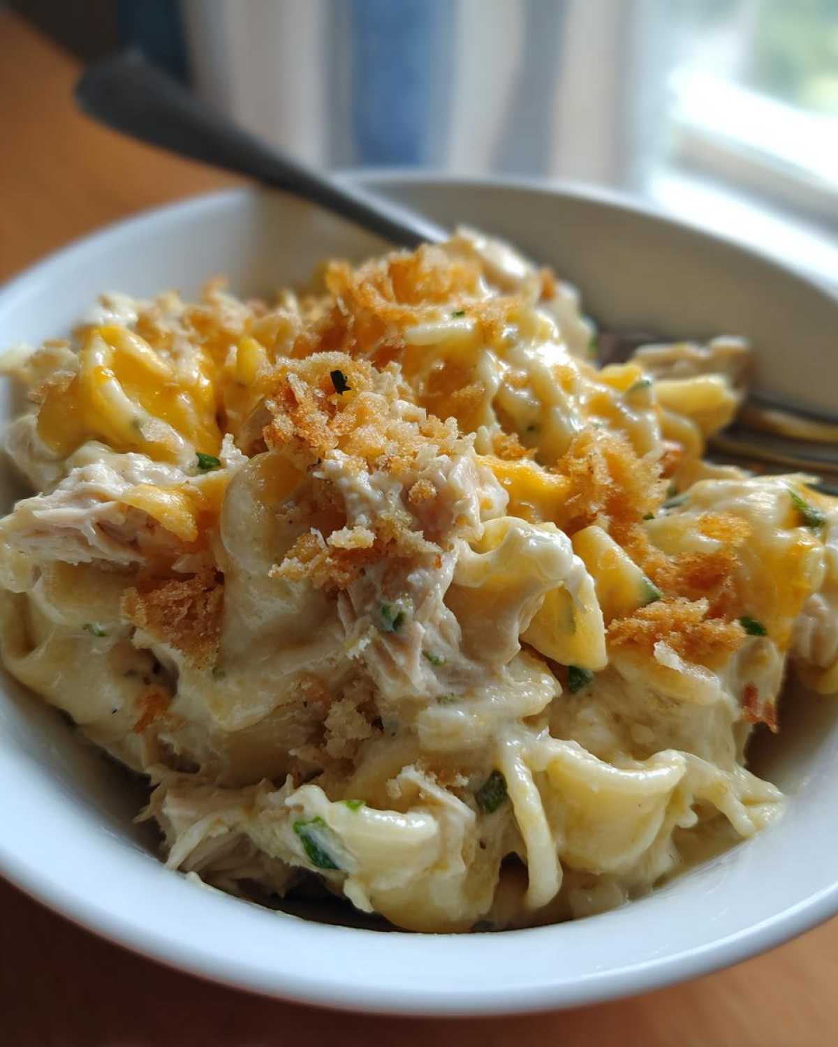 Slow cooker tuna noodle casserole - detail 4