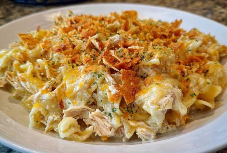 Slow cooker tuna noodle casserole