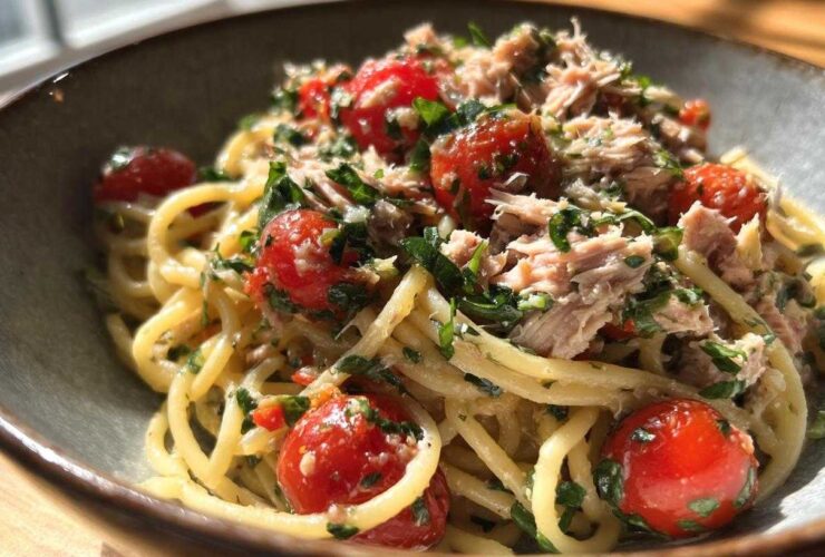 Tomato basil tuna pasta