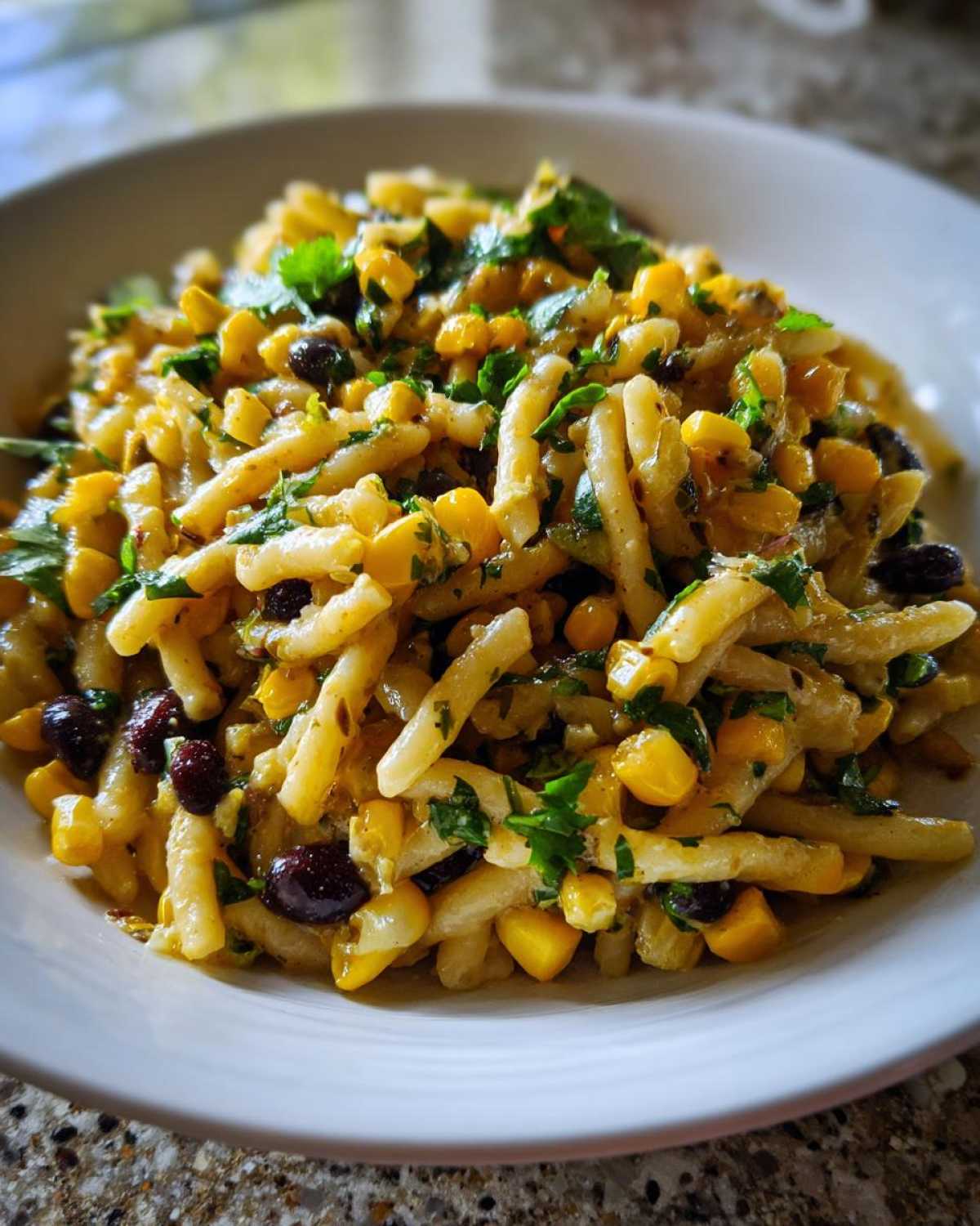 Zesty Mexican-Inspired Corn and Pasta Delight - detail 1