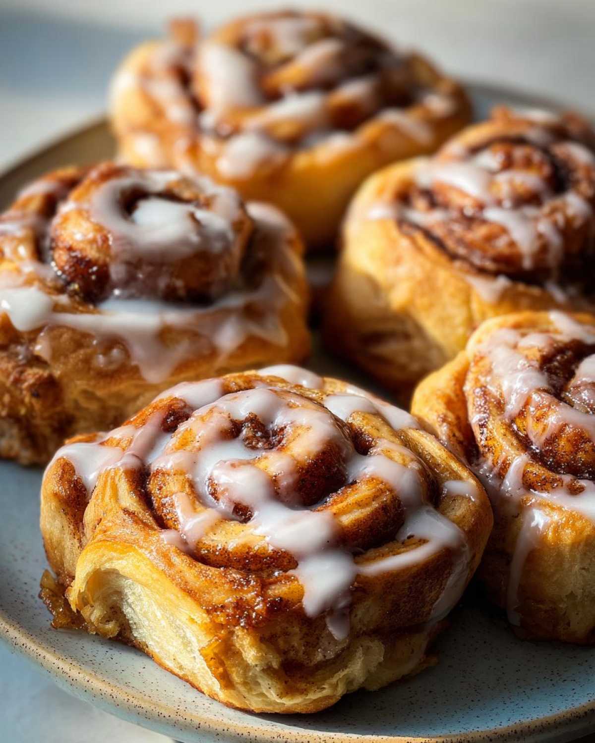 Apple Pie Cinnamon Rolls - detail 4