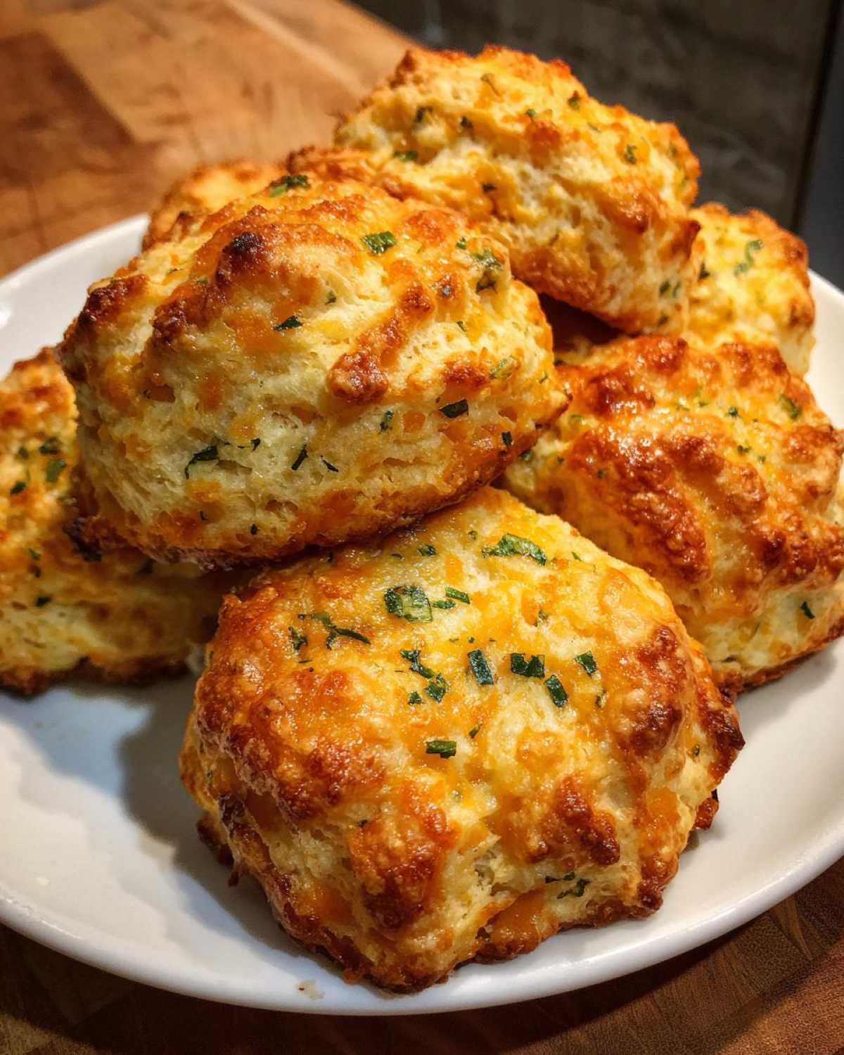 Cheddar Chive Biscuits - detail 4