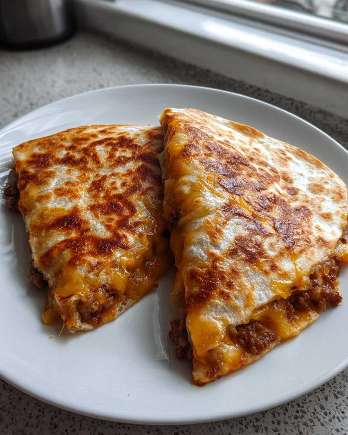 Cheeseburger Quesadillas - detail 3
