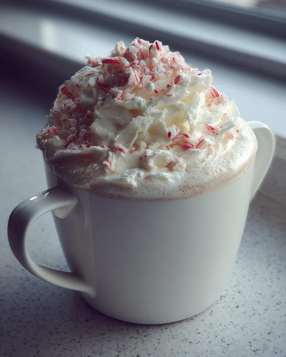 Peppermint White Hot Chocolate - detail 2