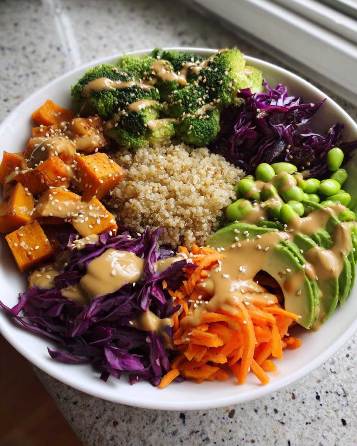 Rainbow Buddha Bowl - detail 4