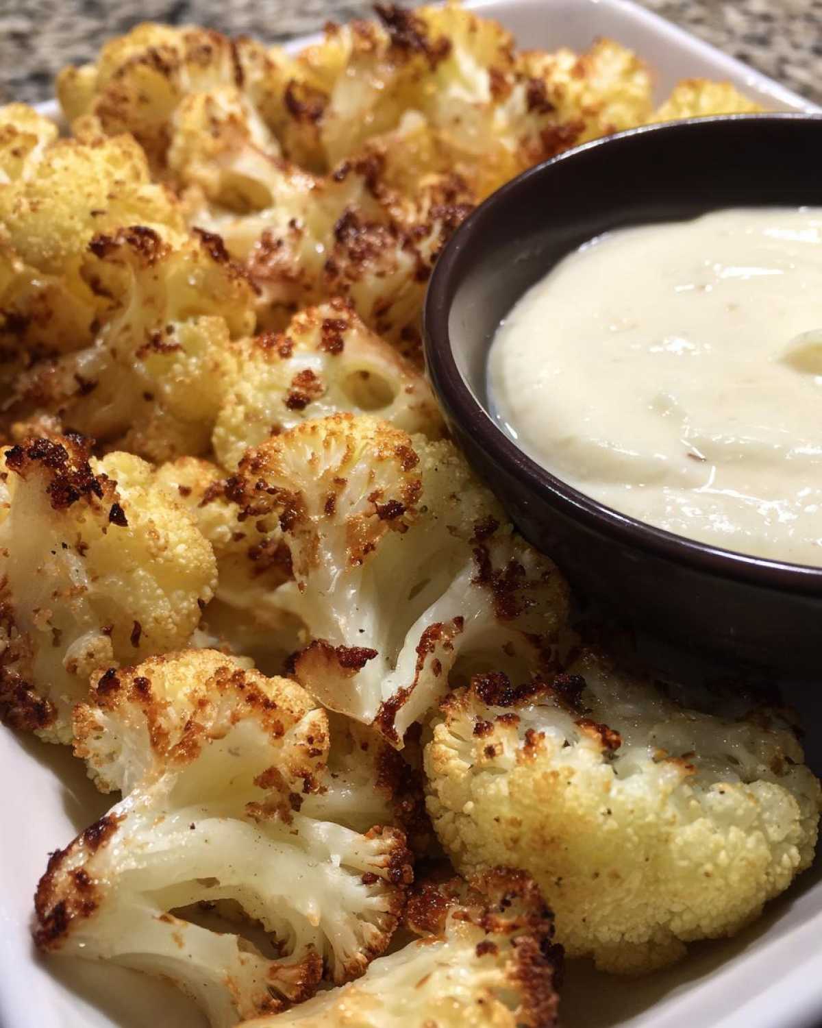 Roasted Cauliflower with Garlic Aioli - detail 1