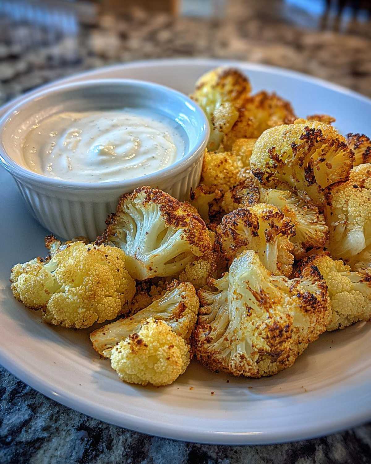 Roasted Cauliflower with Garlic Aioli - detail 3