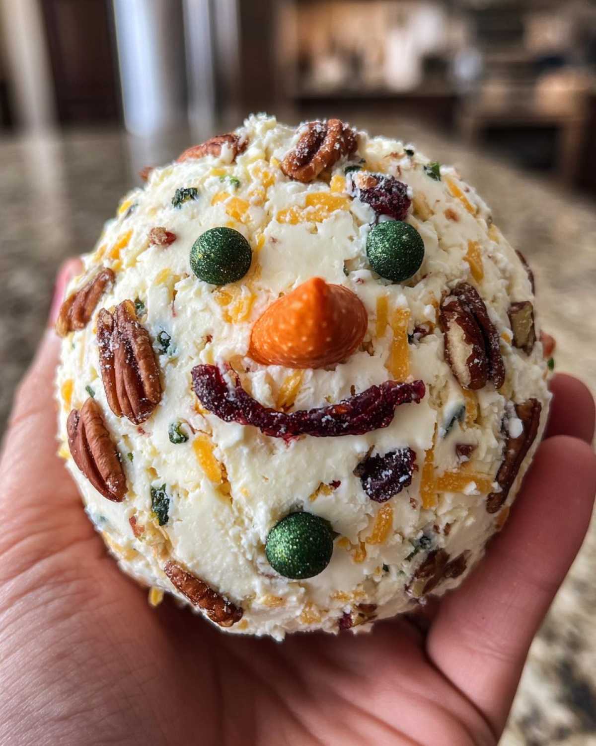 Snowman Cheese Ball - detail 1