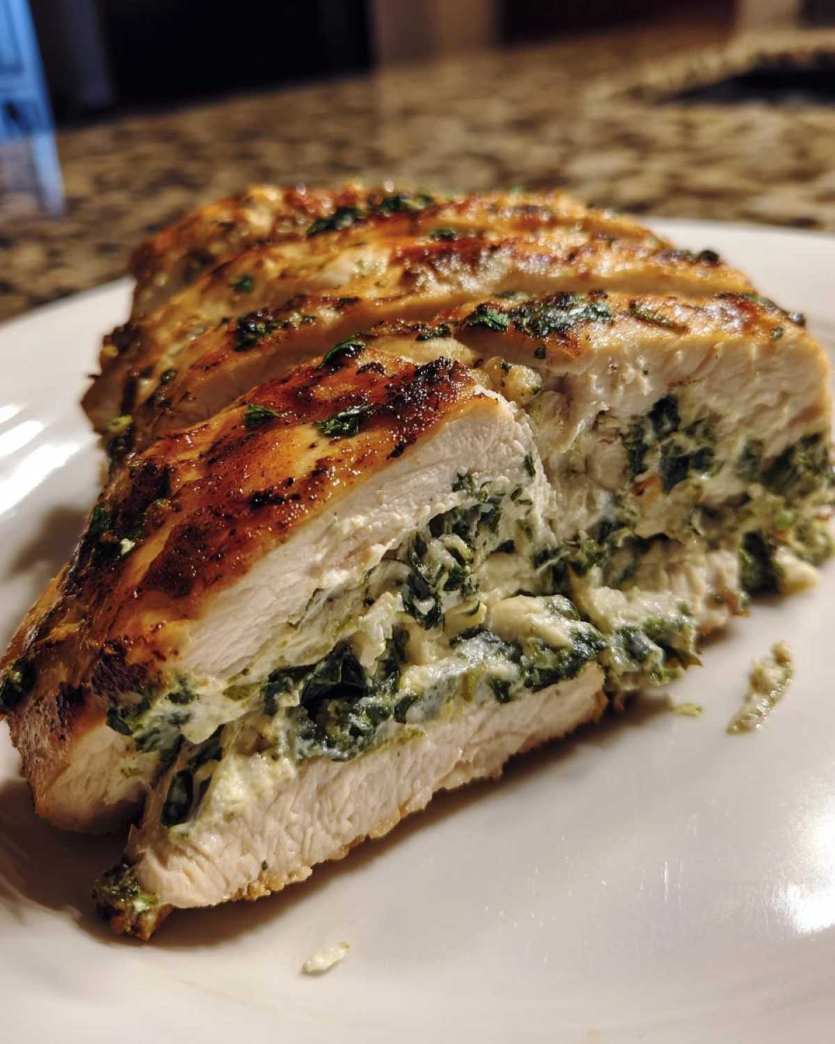 Spinach Feta Stuffed Chicken - detail 2
