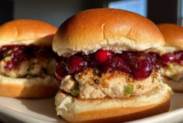 Turkey Cranberry Sliders