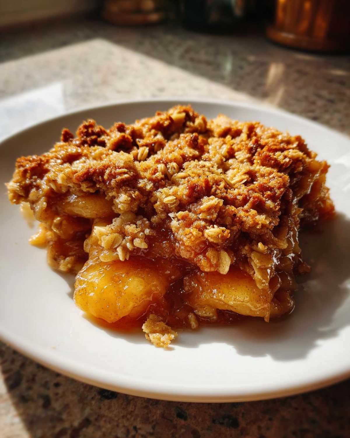 Apple Crisp with Oat Topping - detail 1