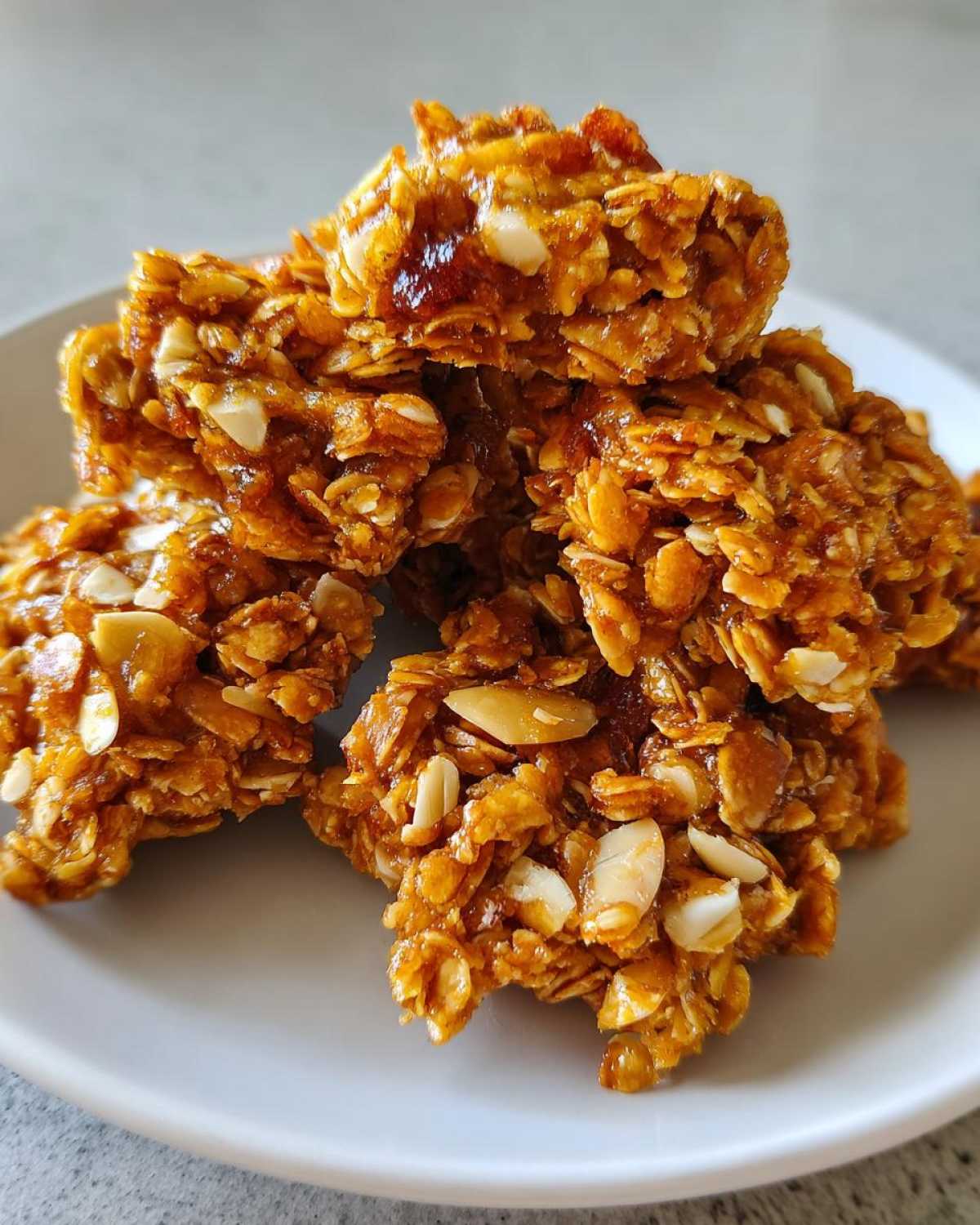Chewy Ginger Almond Granola Clusters - detail 3