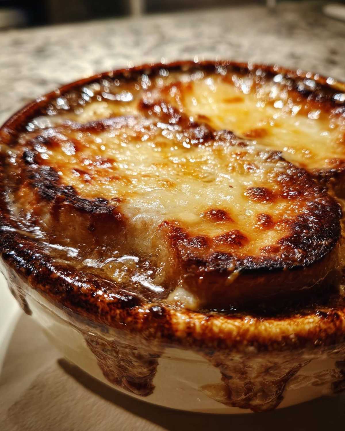 Classic French Onion Soup - detail 2