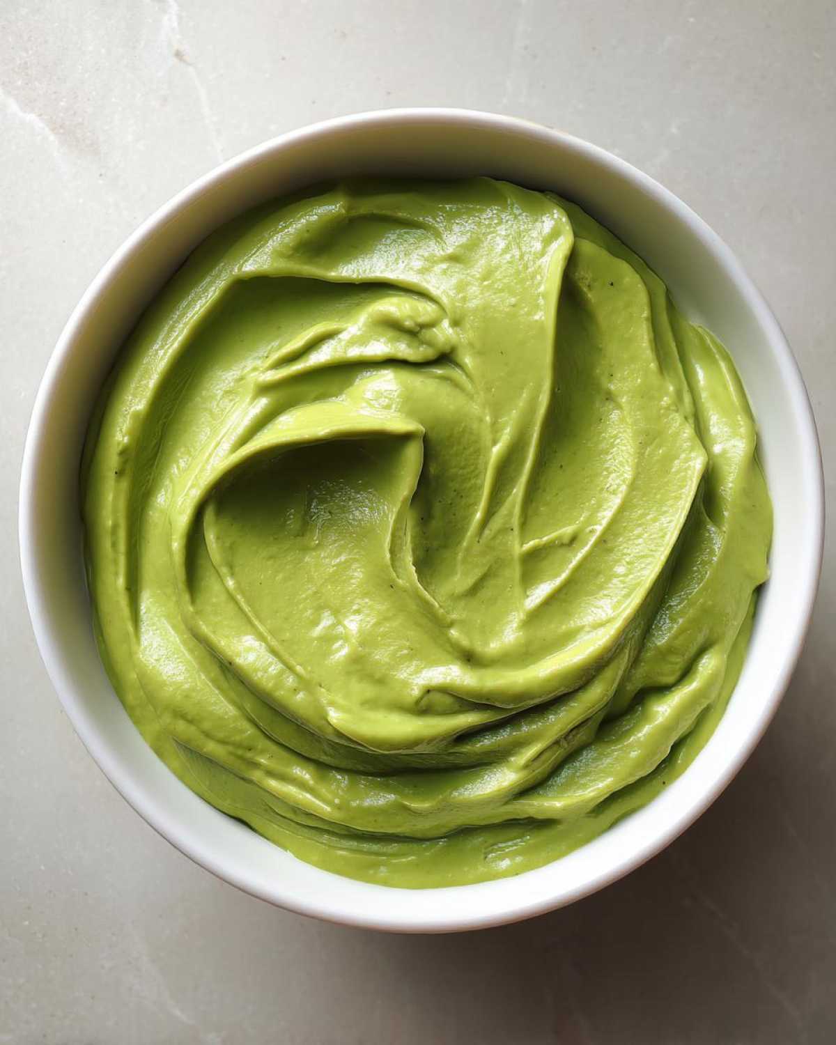 Creamy Avocado Spinach Dip - detail 3