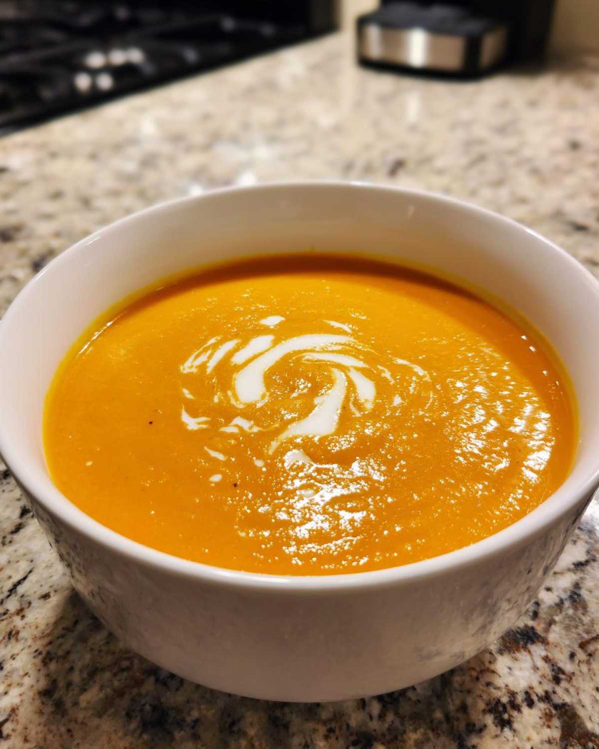 Creamy Curried Butternut Squash Soup - detail 1