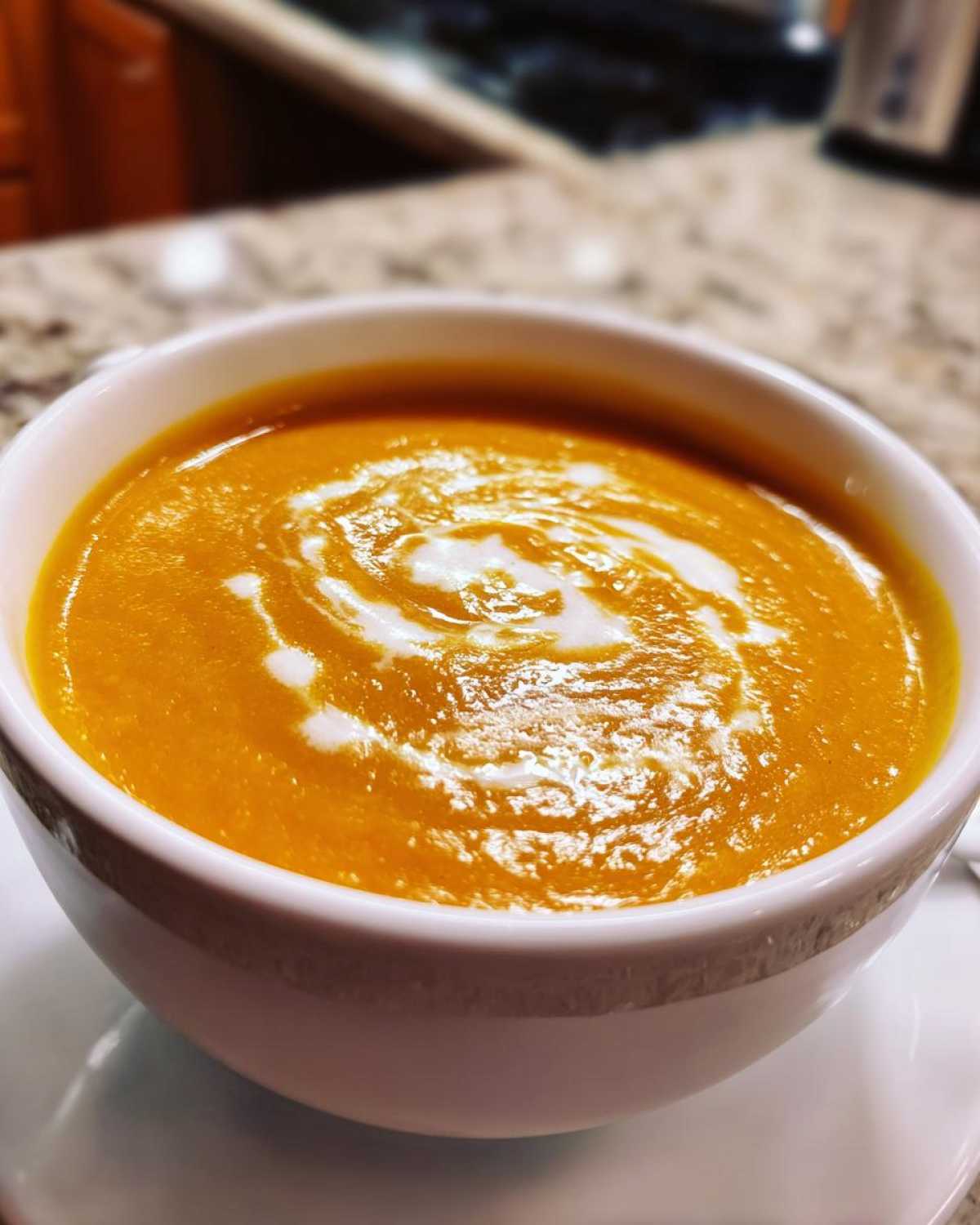 Creamy Curried Butternut Squash Soup - detail 3