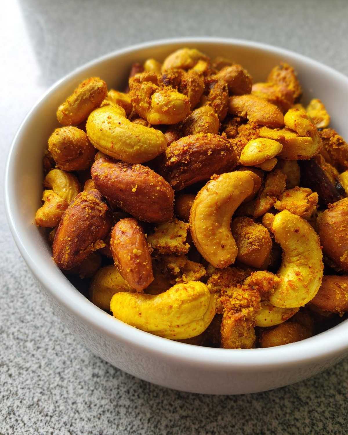 Ginger Turmeric Spiced Nuts - detail 3