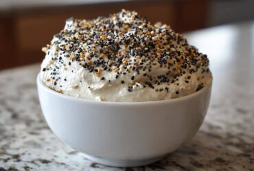 Homemade Everything Bagel Dip