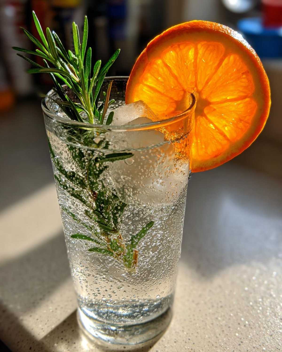 Rosemary Citrus Sparkler - detail 2