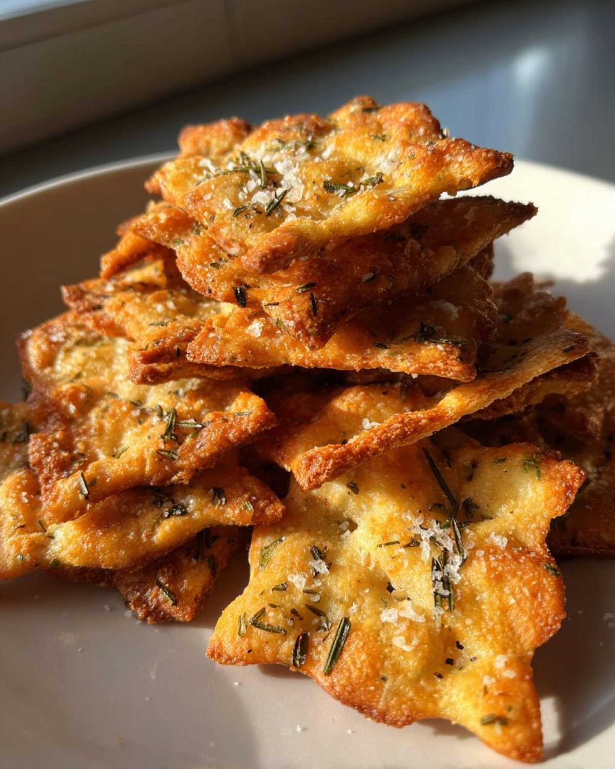 Savory Cheese and Herb Crackers - detail 4