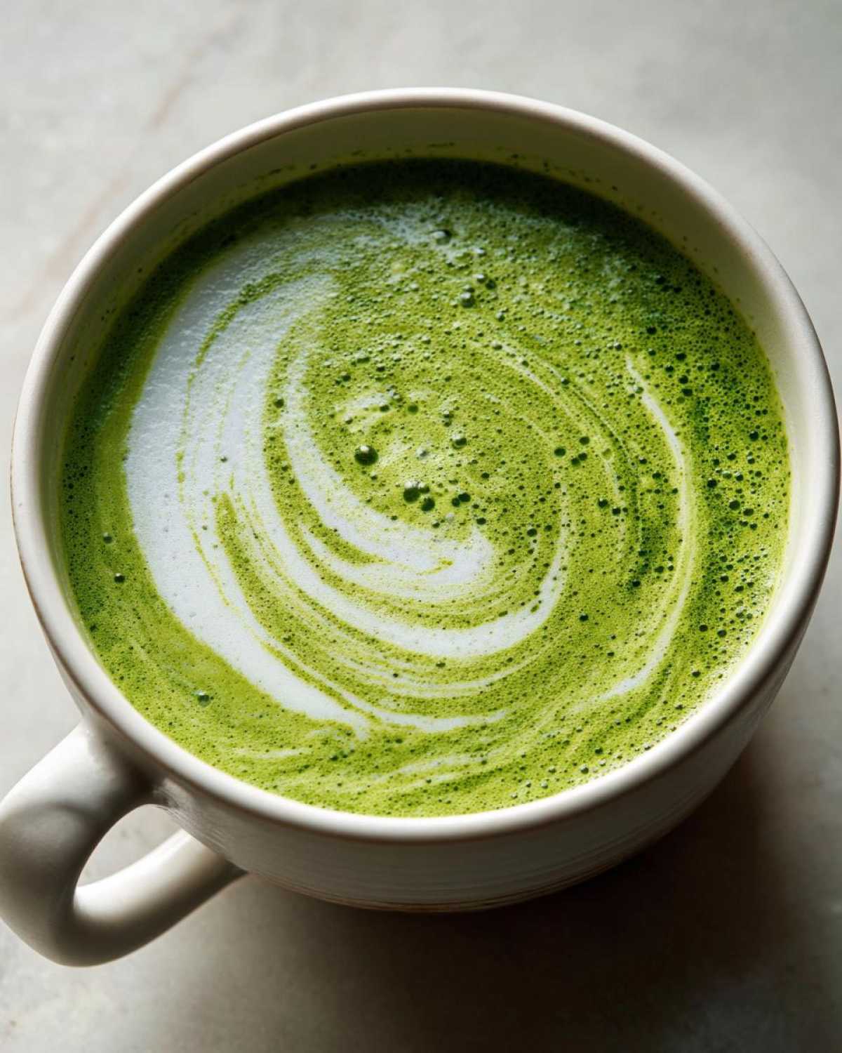 Warm Pea and Mint Soup - detail 1