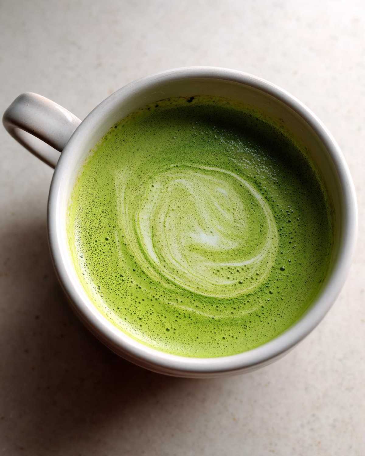 Warm Pea and Mint Soup - detail 3